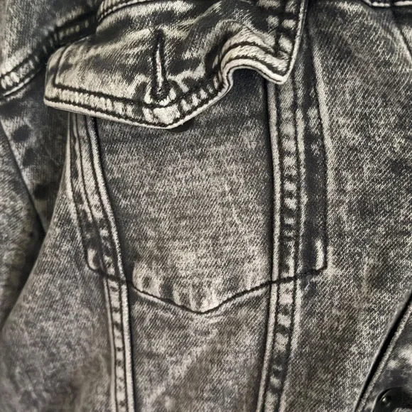 2X Blue Crown Acid Wash Denim Jacket 2XL Hooded Grey Skater Tillys - Picture 7 of 10